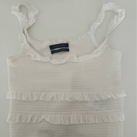 urban outfitters white frilly top - Picture 1 of 3